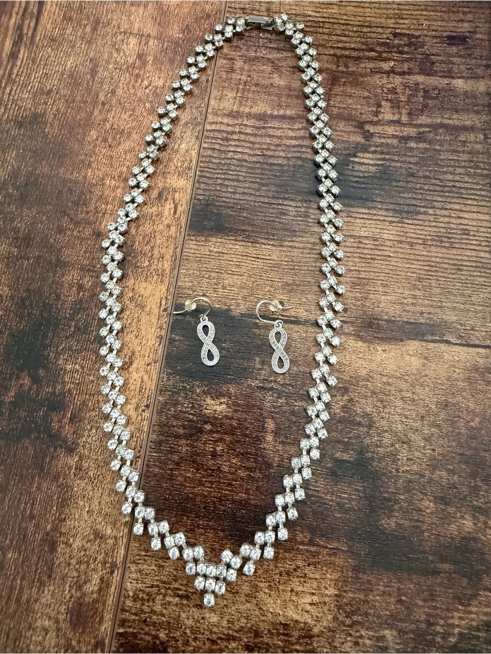 Rhinestone Necklace & Premier Designs Infinity Earrings Set